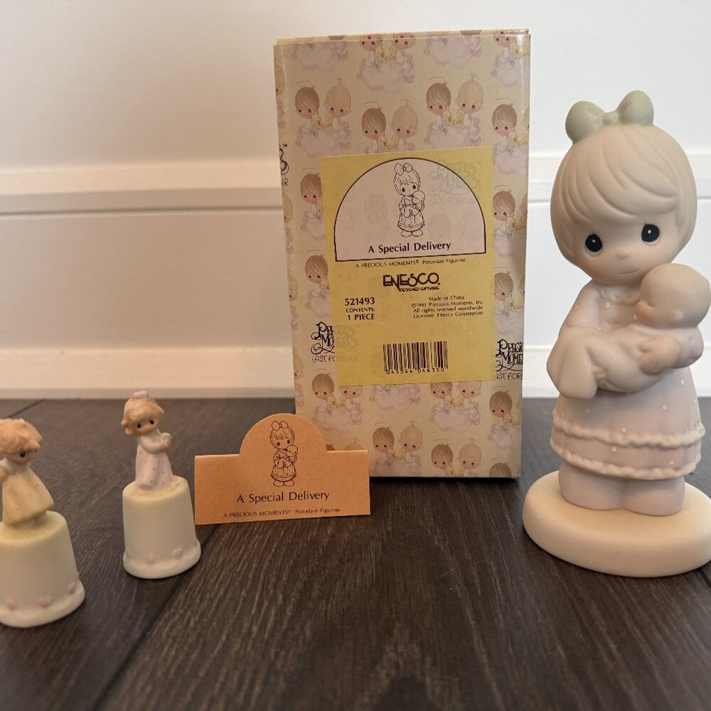Precious Moments A Special Delivery 1991 with Box and Tag AND 2 Thimbles!